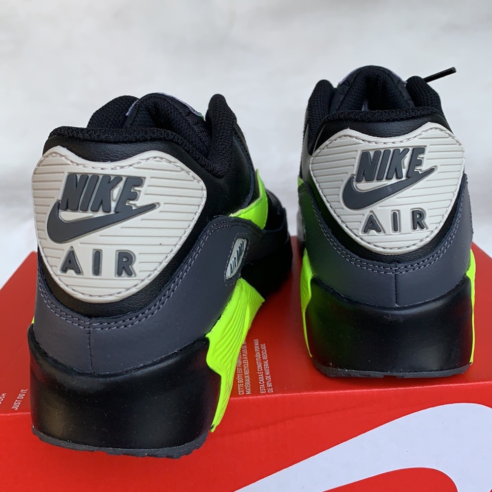 NIKE AIR MAX 90 LTR WMNS - Picture 12 of 14